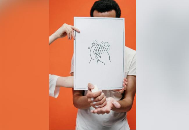 美“刀片变异新冠” 病例激增 传播率高达99.5% 美“刀片变异新冠” 病例激增 传播率高达99.5%