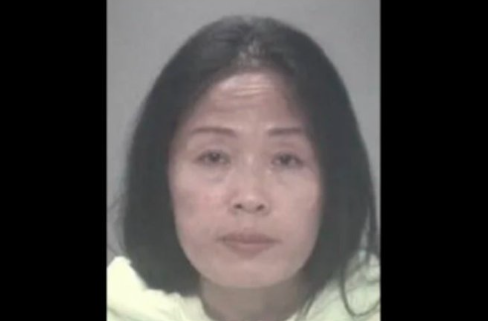 华人妻向白人丈夫泼硫酸锁门 致其惨死 结婚1年 华人妻向白人丈夫泼硫酸锁门 致其惨死 结婚1年