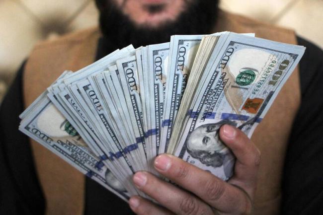 美要这一行业严审“持中国护照”大额存户 美要这一行业严审“持中国护照”大额存户