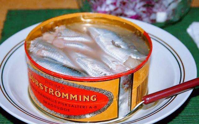 身价140亿中国网红夫妇挪威捡垃圾 叹好东西太多 身价140亿中国网红夫妇挪威捡垃圾 叹好东西太多