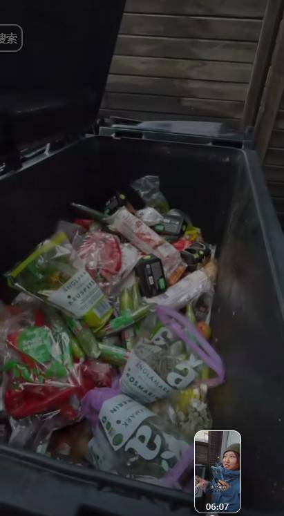 身价140亿中国网红夫妇挪威捡垃圾 叹好东西太多 身价140亿中国网红夫妇挪威捡垃圾 叹好东西太多