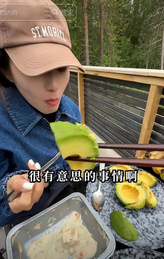 身价140亿中国网红夫妇挪威捡垃圾 叹好东西太多 身价140亿中国网红夫妇挪威捡垃圾 叹好东西太多