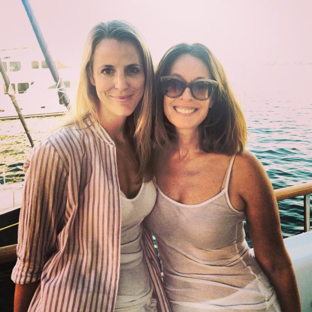 从形影不离到对簿公堂 两位亿万富豪闺蜜翻脸了 从形影不离到对簿公堂 两位亿万富豪闺蜜翻脸了