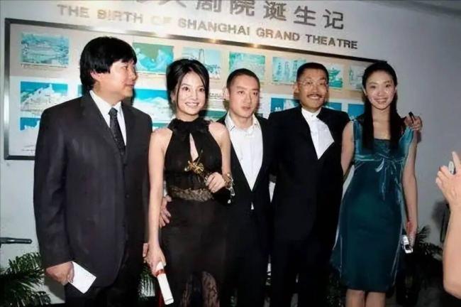 前任是赵薇,50岁豪门公子为何娶了她? 前任是赵薇,50岁豪门公子为何娶了她?