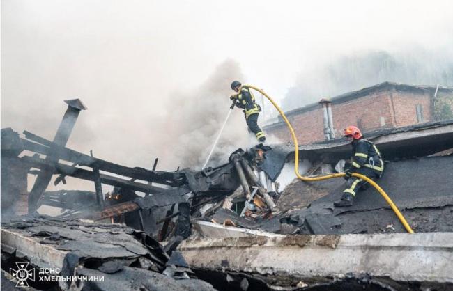 普京还在北京阅兵 俄军发动大规模空袭 普京还在北京阅兵 俄军发动大规模空袭
