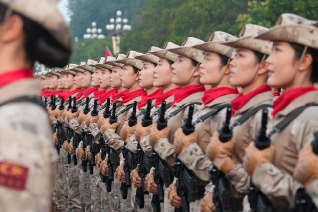 “这不是特效,这是中国排面” “这不是特效,这是中国排面”