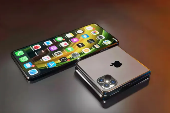首款折叠iPhone,传出大消息! 首款折叠iPhone,传出大消息!