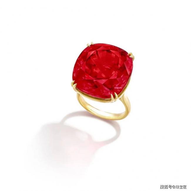 5.1亿粉钻2.5亿珍珠...改变拍卖史的天价珠宝 5.1亿粉钻2.5亿珍珠...改变拍卖史的天价珠宝