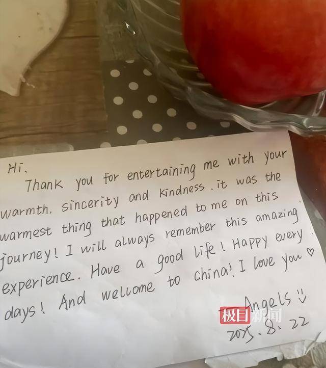 湖南20岁女大学生35天穷游7国 仅花万元 湖南20岁女大学生35天穷游7国 仅花万元