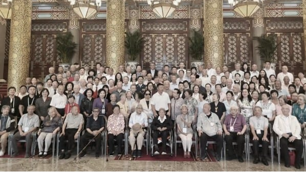 惊传习安排习明泽接班 红二代聚会核心人物缺席 惊传习安排习明泽接班 红二代聚会核心人物缺席