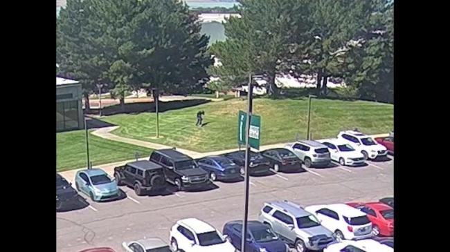 父亲是资深警察 枪杀柯克凶嫌家庭细节被公开 父亲是资深警察 枪杀柯克凶嫌家庭细节被公开