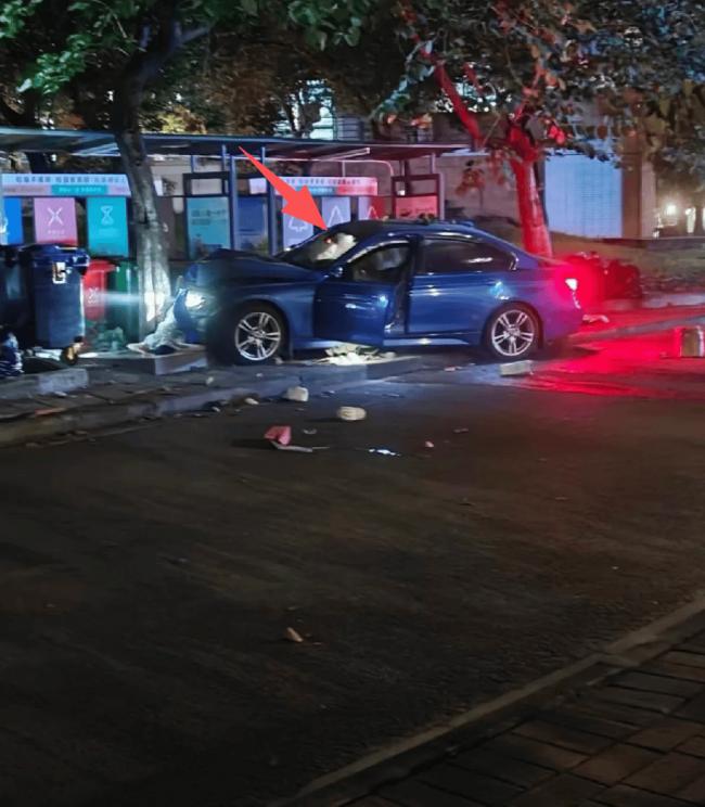 遇难女生是学霸独女,华南理工老师被抓画面曝 遇难女生是学霸独女,华南理工老师被抓画面曝