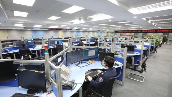同一件事报警203次 警方决定拘10日 同一件事报警203次 警方决定拘10日