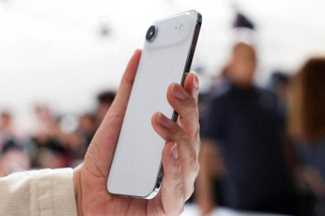 苹果iPhone Air中国开启预购 5分钟抢空 苹果iPhone Air中国开启预购 5分钟抢空