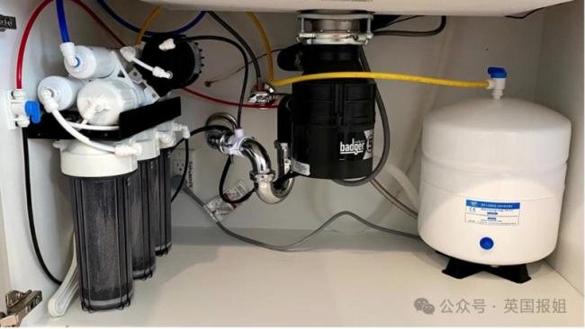 “换血”富翁又整活:这方法成功排出微塑料 “换血”富翁又整活:这方法成功排出微塑料