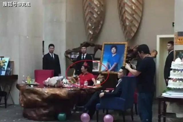 被指与好莱坞明星有神秘婚姻 慈善家李春平去世 被指与好莱坞明星有神秘婚姻 慈善家李春平去世