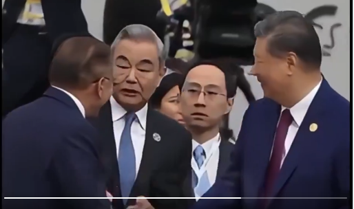 APEC再出糗 网友赠一尊新绰号 APEC再出糗 网友赠一尊新绰号