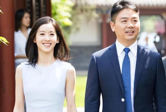 刘强东再也坐不住了 朋友圈发言自曝感情现状 刘强东再也坐不住了 朋友圈发言自曝感情现状