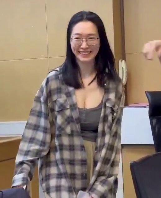 太子集团豪乳特助刘纯妤被肉搜 有惊人发现 太子集团豪乳特助刘纯妤被肉搜 有惊人发现