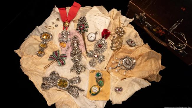 137克拉的大黄钻百年后重现,藏在加拿大 137克拉的大黄钻百年后重现,藏在加拿大