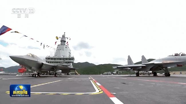 福建舰更多细节 动图全方位曝光 福建舰更多细节 动图全方位曝光