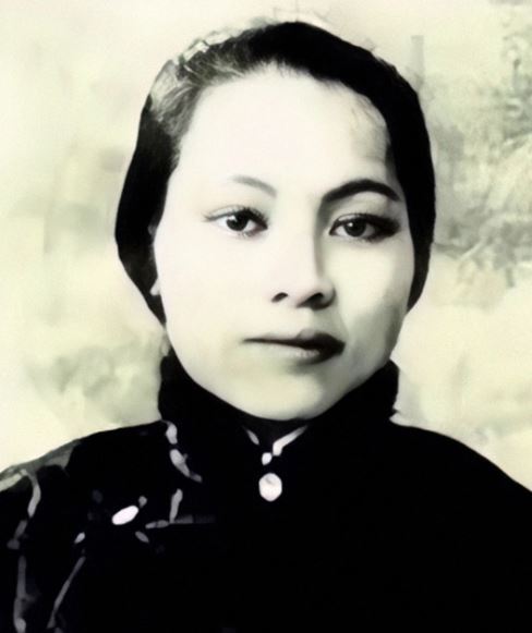 孙中山的小老婆被 蒋介石敬若神明 孙中山的小老婆被 蒋介石敬若神明