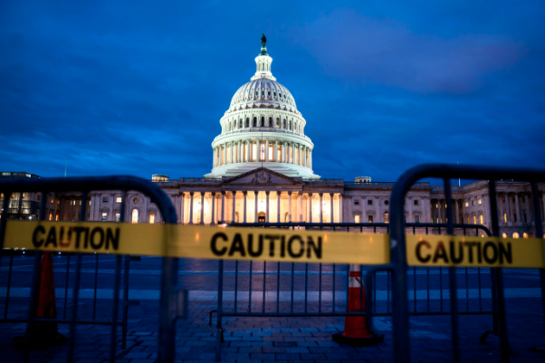 白宫警告:停摆酿永久性损害 关键数据永不公布 白宫警告:停摆酿永久性损害 关键数据永不公布