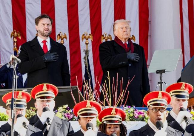 范斯更激进:这焦点,他与川普大不同 范斯更激进:这焦点,他与川普大不同