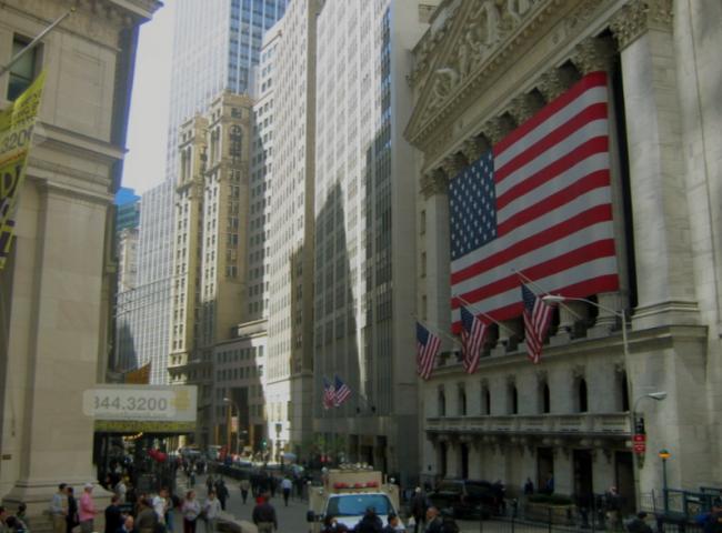 不寻常的举动,华尔街预感中国要有大事? 不寻常的举动,华尔街预感中国要有大事?