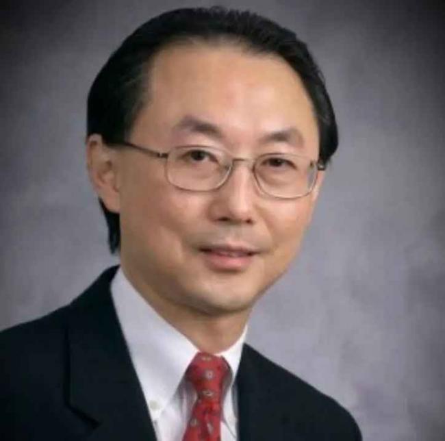 打死华人夫妇 凶嫌被警方开枪击中 打死华人夫妇 凶嫌被警方开枪击中