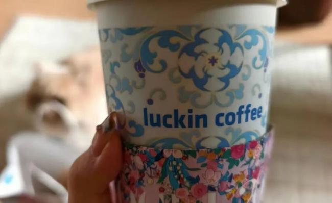 北上广疯抢的天价奶皮子 内蒙人看了又气又笑 北上广疯抢的天价奶皮子 内蒙人看了又气又笑