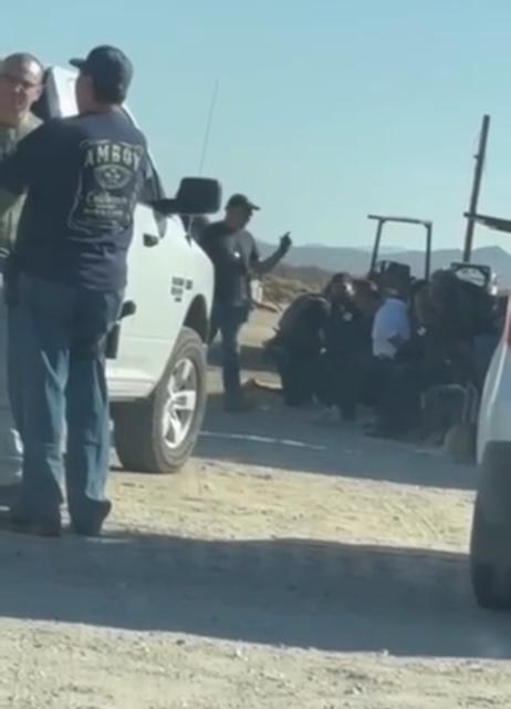 华人卡车维修厂 莫名遭大批武装警突袭 员工吓坏 华人卡车维修厂 莫名遭大批武装警突袭 员工吓坏