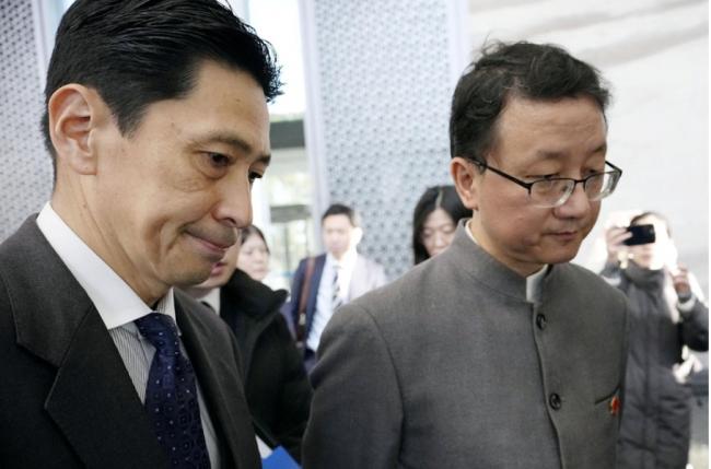 中日官员磋商后....几张图道尽一切 中日官员磋商后....几张图道尽一切