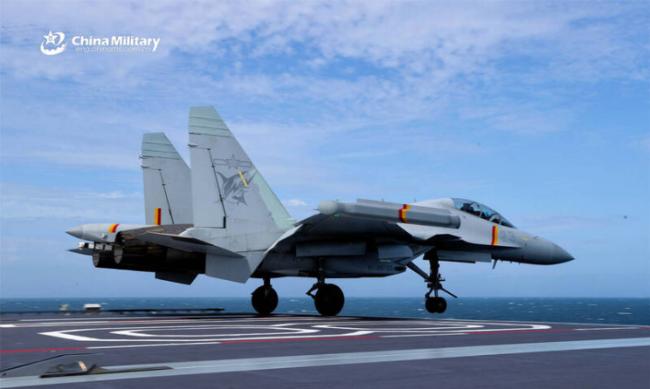 福建号航母完成首次海上演习 现场图片流出 福建号航母完成首次海上演习 现场图片流出