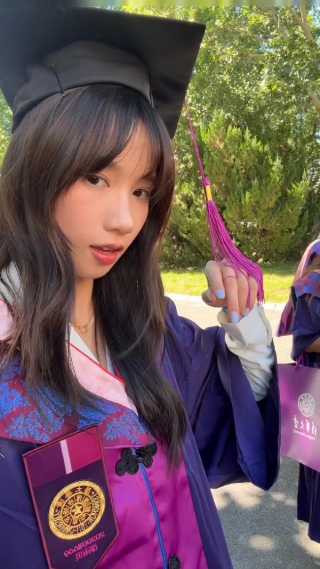 清华美女学霸 夺得冠军 清华美女学霸 夺得冠军