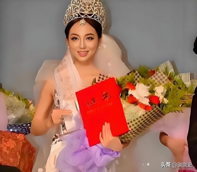 脱离许家印后 她最后居然嫁给了这个男人 脱离许家印后 她最后居然嫁给了这个男人