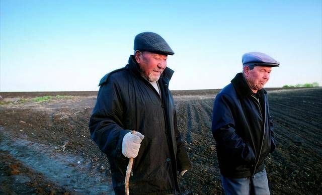 东北最洋气农村:全村都是混血 满口东北话 东北最洋气农村:全村都是混血 满口东北话