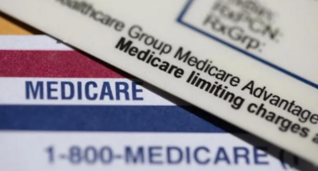 史上首见 这些民众无红蓝卡优势计划可选 史上首见 这些民众无红蓝卡优势计划可选