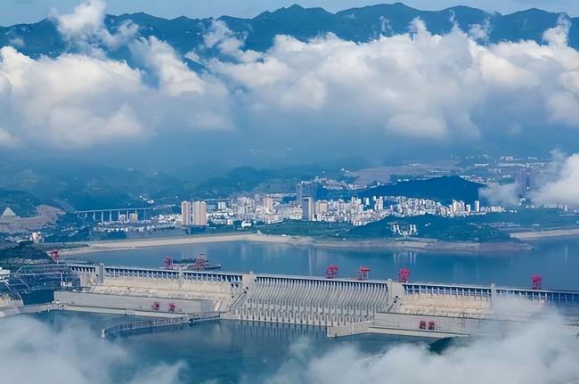 20年前中国在这里砸入2500多亿 如今回本了吗 20年前中国在这里砸入2500多亿 如今回本了吗