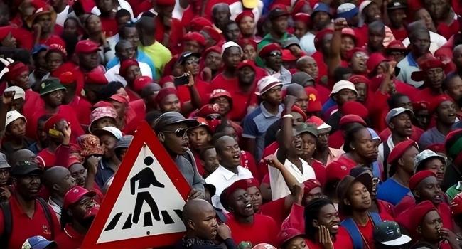 倒退最快国家:从全球第六到穷国,只用了五年 倒退最快国家:从全球第六到穷国,只用了五年