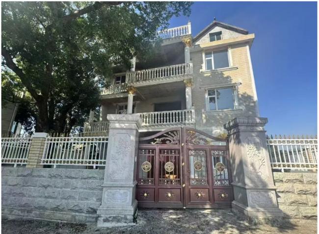 “高校博导”郭伟的双面人生:小镇高中毕业 “高校博导”郭伟的双面人生:小镇高中毕业