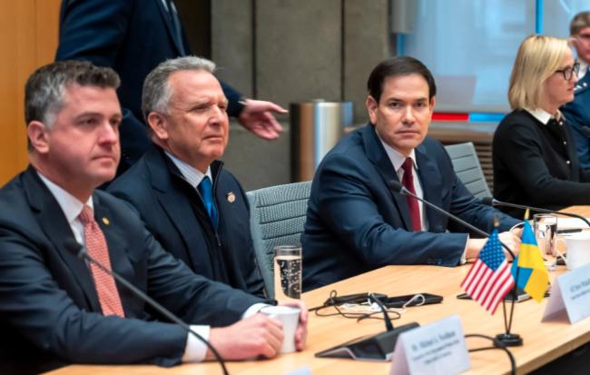 俄乌谈判曝惊人猛料:美特使竟帮助普京… 俄乌谈判曝惊人猛料:美特使竟帮助普京…