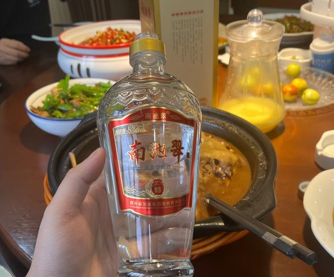 为何“酒鬼·自由爱”刚上市就卖到断货 为何“酒鬼·自由爱”刚上市就卖到断货