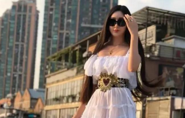 “中国首父”狂生300个孩子 前情人控家暴虐童 “中国首父”狂生300个孩子 前情人控家暴虐童