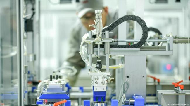 远没见底,中国PMI连续八个月低于荣枯线 远没见底,中国PMI连续八个月低于荣枯线