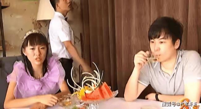 2014年,那位著名的“拜金女”,如今怎样了 2014年,那位著名的“拜金女”,如今怎样了