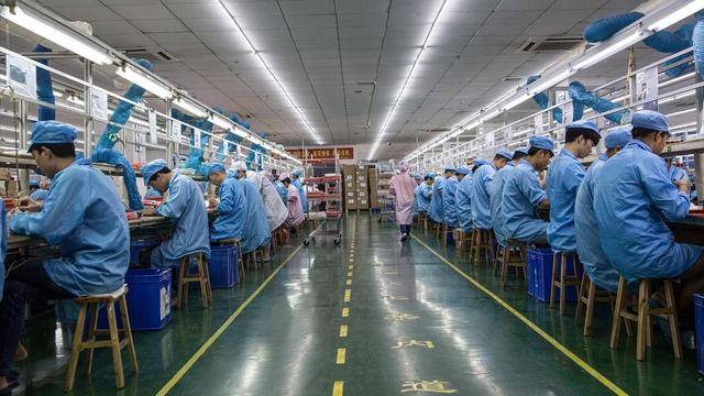 近10万工人失业,第2个“富士康”宣布全线搬迁 近10万工人失业,第2个“富士康”宣布全线搬迁