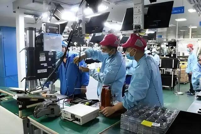 近10万工人失业,第2个“富士康”宣布全线搬迁 近10万工人失业,第2个“富士康”宣布全线搬迁