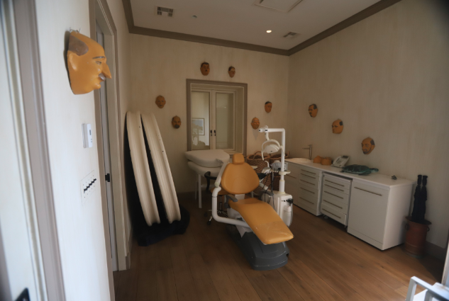 可怕的诡异…爱泼斯坦“萝莉岛”内部照首度曝光 可怕的诡异…爱泼斯坦“萝莉岛”内部照首度曝光