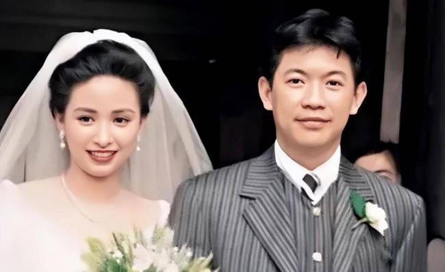 香港著名富豪辞世终年九十六岁,二子梦中去世 香港著名富豪辞世终年九十六岁,二子梦中去世